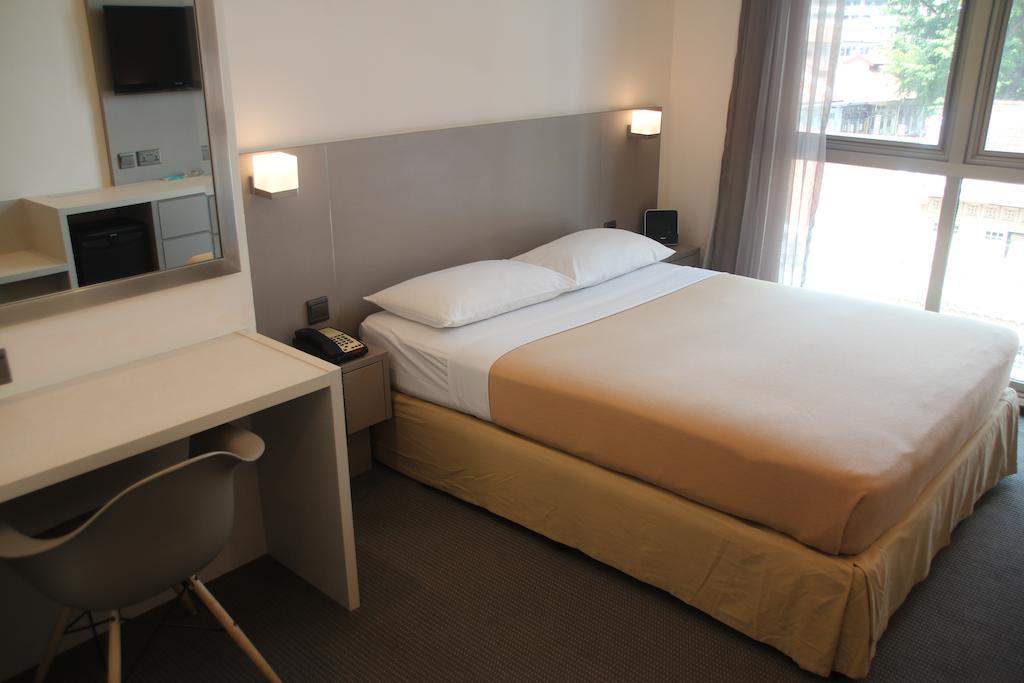 คลาสสิก โฮเทล Hotel สิงคโปร์ ห้อง รูปภาพ